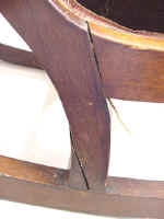 02leg.jpg (46719 bytes)